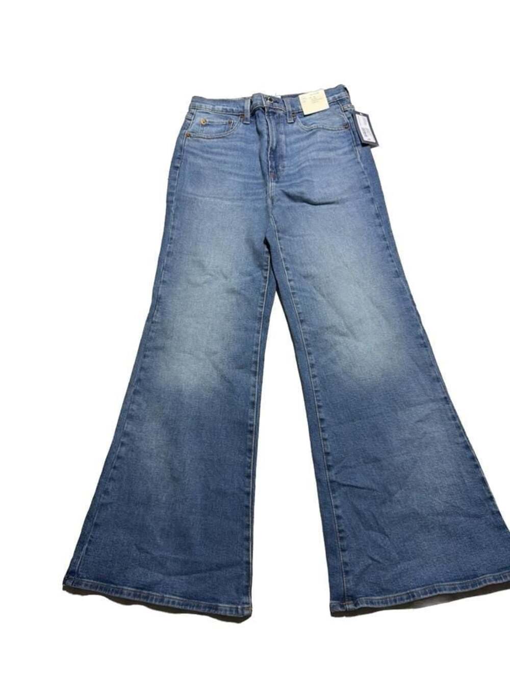 Universal Thread High-Rise 70s Flare Jeans in Medium Wash